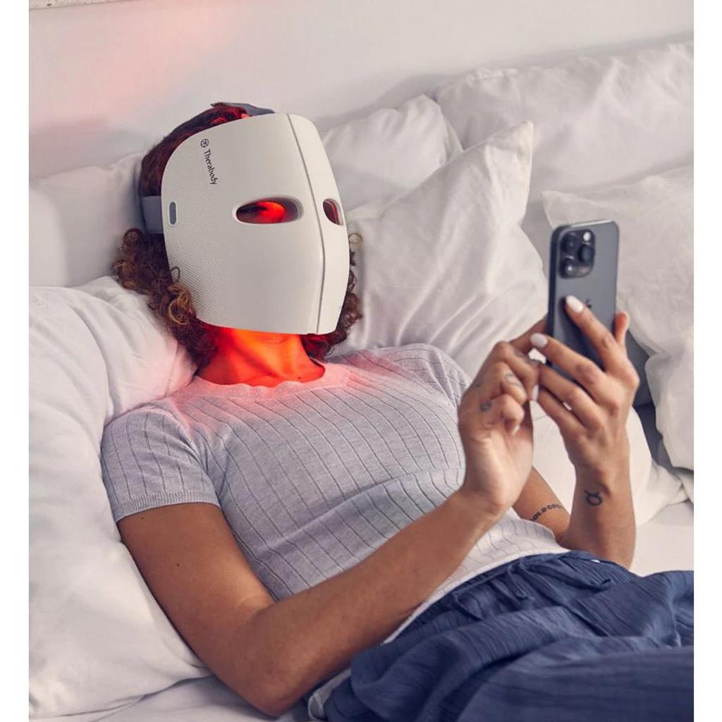 Therabody Theraface LED-valgusteraapia mask