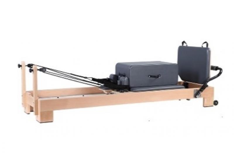 Innwell Reformer Basic Beech Pilatese treeningseade